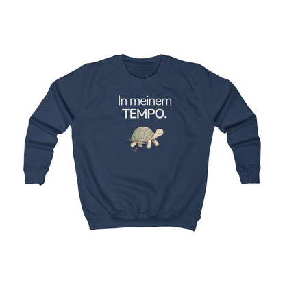 Dunkelblaues Kinder Sweatshirt mit Schildkröte und Spruch In meinem Tempo