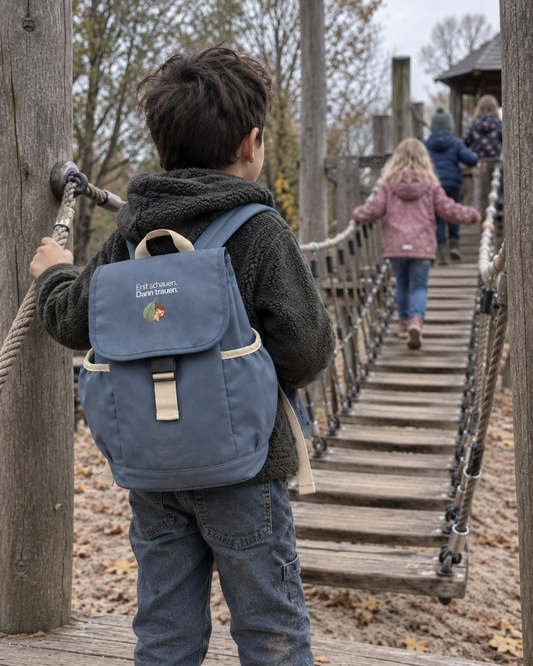 Kinderrucksack Igel "Erst schauen, dann trauen"